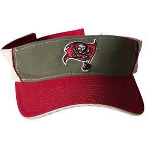 Reebok's NFL Tampa Bay Buccaneers Visor Hat
